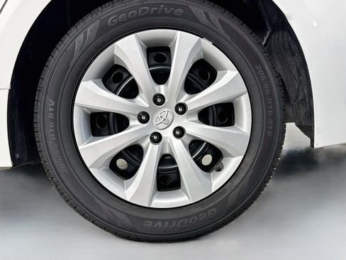 Certified 2024 Toyota Corolla LE FWD image 30