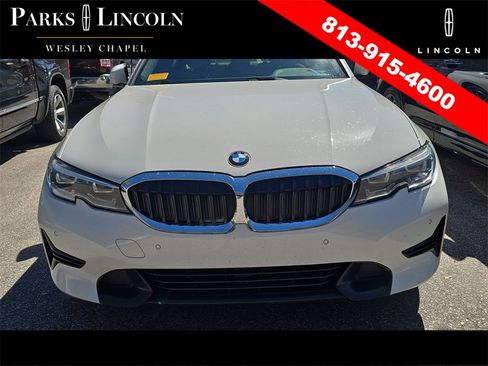 Used 2020 BMW 330i xDrive Sedan w/ Convenience Package image 4