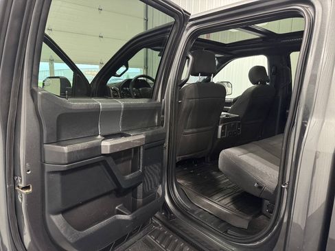 Used 2020 Ford F150 XLT w/ Equipment Group 302A Luxury AWD/4WD image 13