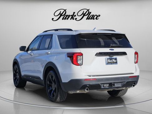 Used 2023 Ford Explorer ST-Line w/ Class IV Trailer Tow Package RWD image 4