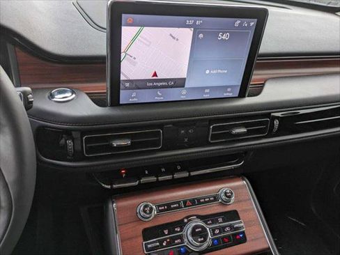New 2023 Lincoln Aviator Reserve w/ Equipment Group 201A image 8