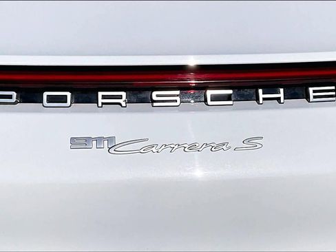 Used 2020 Porsche 911 Carrera S image 9