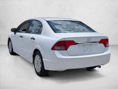 Used 2011 Honda Civic DX-VP image 7