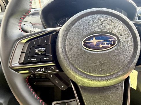 Used 2023 Subaru Crosstrek 2.0i Premium w/ Special Edition AWD/4WD image 33