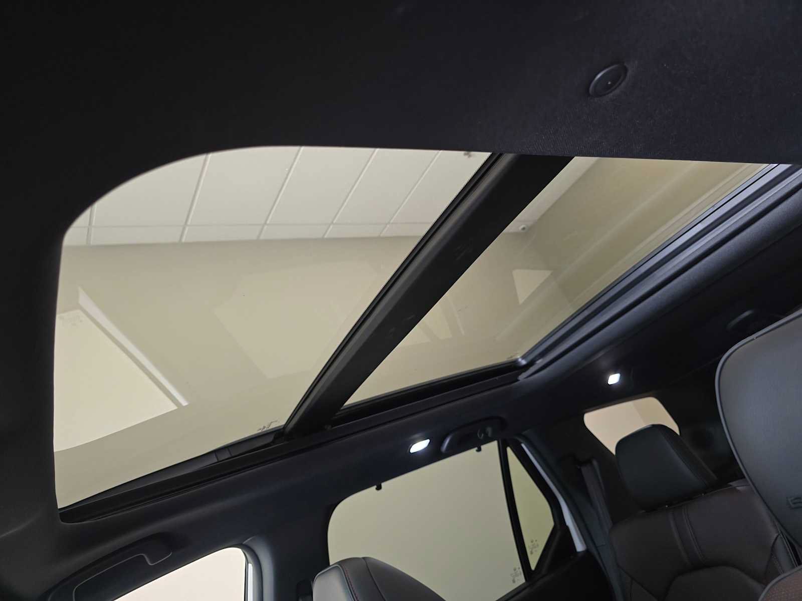 Used 2025 Honda Pilot Black Edition image 22