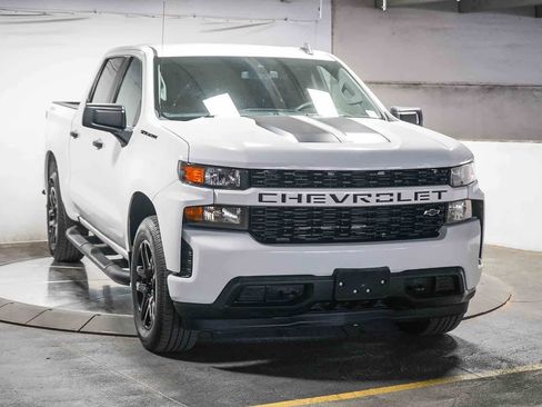 Used 2022 Chevrolet Silverado 1500 Custom w/ Rally Edition image 2