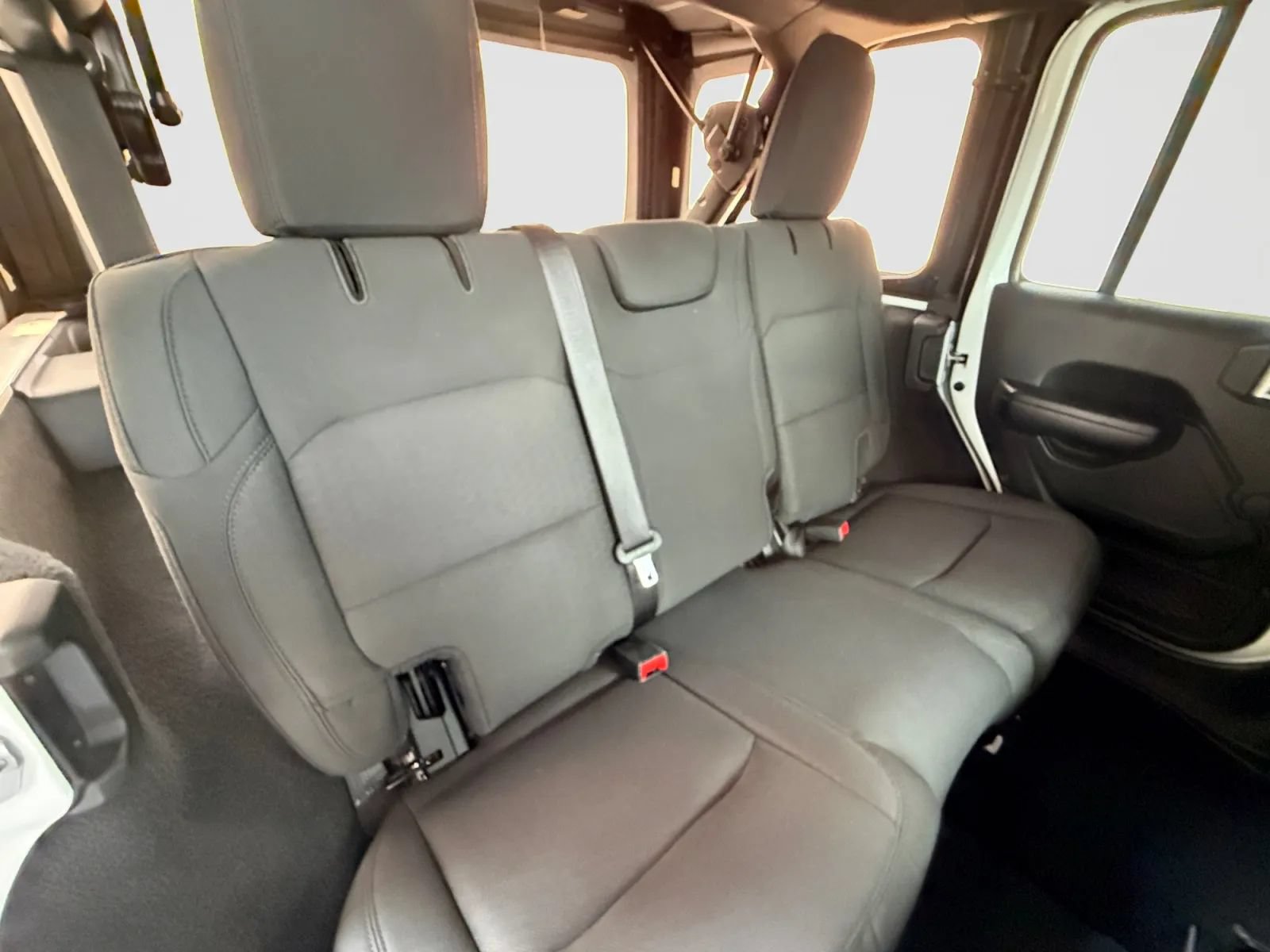 Used 2020 Jeep Wrangler Unlimited Sport AWD/4WD image 18