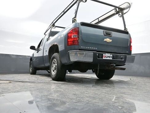 Used 2009 Chevrolet Silverado 1500 LS image 40