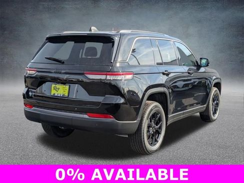 New 2026 Jeep Grand Cherokee Laredo AWD/4WD image 4