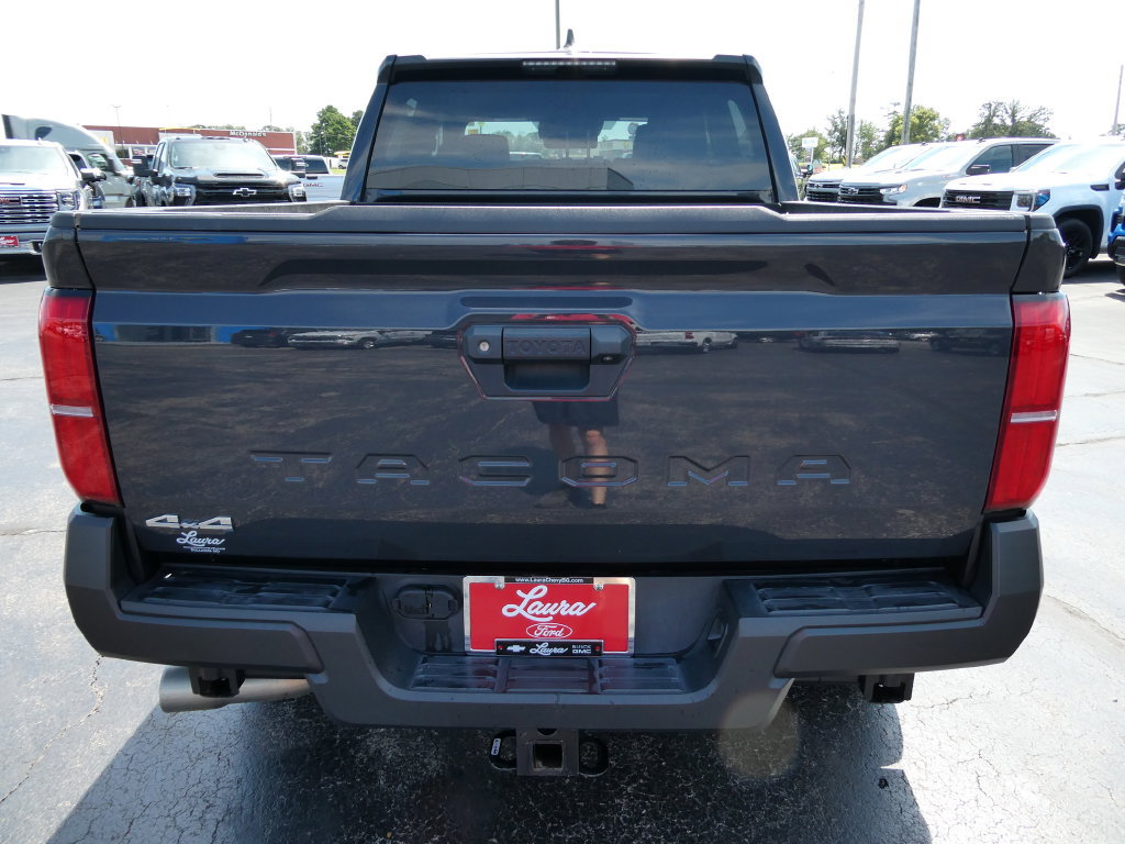 Used 2024 Toyota Tacoma SR AWD/4WD image 8