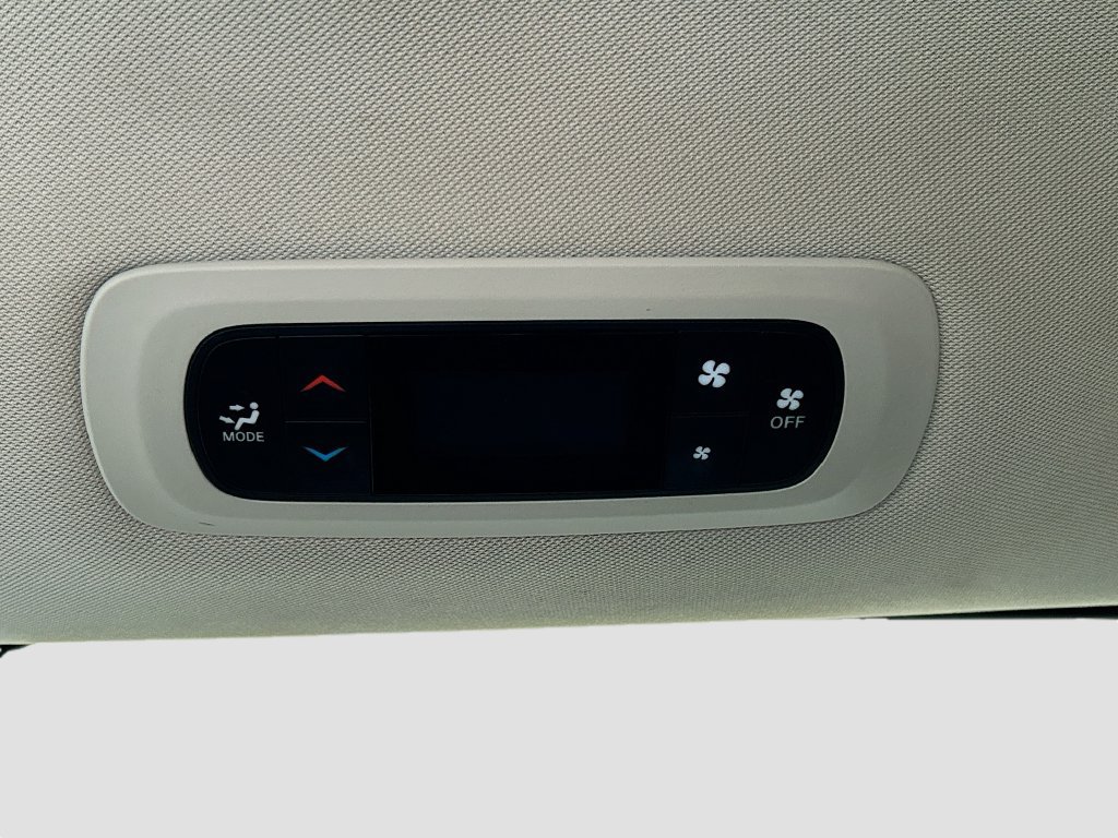 Used 2022 Chrysler Voyager LX FWD image 24