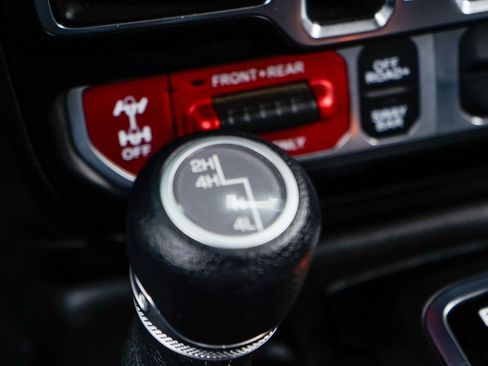 Used 2024 Jeep Gladiator Rubicon w/ Convenience Group image 34