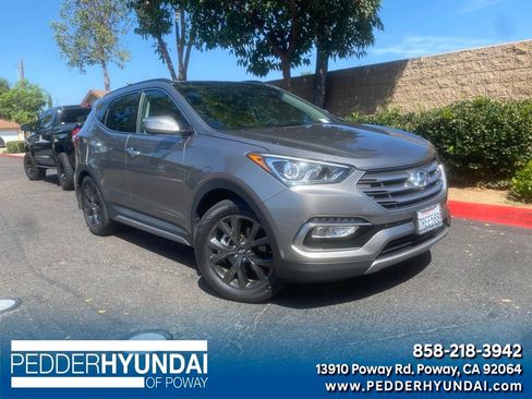 Used 2017 Hyundai Santa Fe Sport FWD image 1