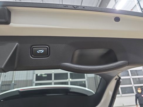 Certified 2025 Hyundai Tucson SEL AWD/4WD image 14