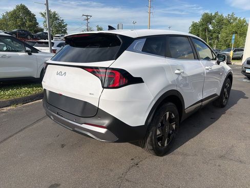 New 2026 Kia Sportage LX AWD/4WD image 8