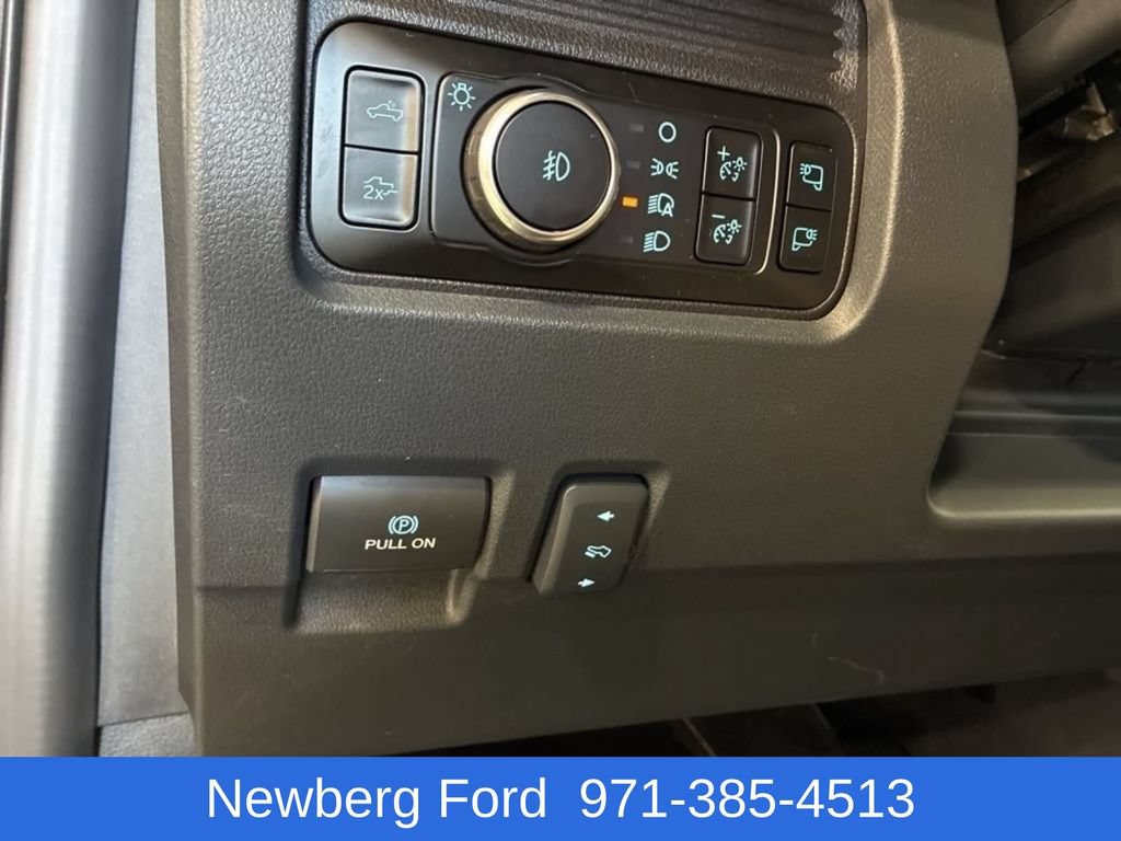 Used 2025 Ford F350 Lariat w/ Camper Package AWD/4WD image 15