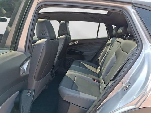 Used 2023 Volkswagen ID.4 S RWD image 12