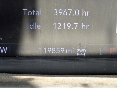 Used 2020 Chevrolet Silverado 1500 LT w/ Trailering Package AWD/4WD image 10