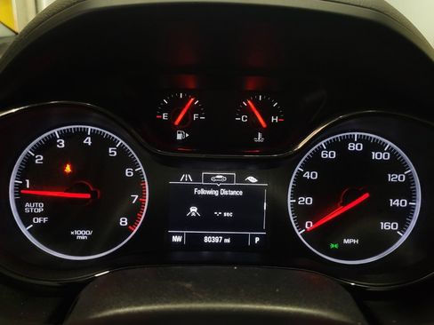 Used 2019 Chevrolet Cruze Premier w/ Driver Confidence II Package FWD image 23