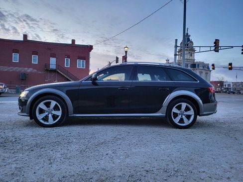 Used 2013 Audi A4 Premium Plus w/ Premium Plus Pkg image 2