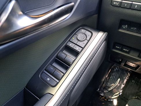 Used 2025 Lexus GX 550 AWD/4WD image 31