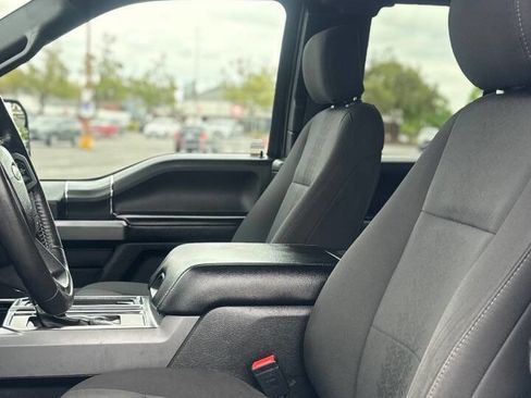 Used 2018 Ford F150 XLT w/ Equipment Group 302A Luxury AWD/4WD image 3