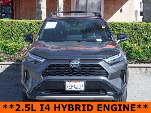 Used 2023 Toyota RAV4 XSE AWD/4WD image 3