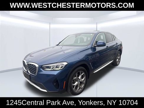 Used 2022 BMW X4 xDrive30i w/ Convenience Package AWD/4WD image 1