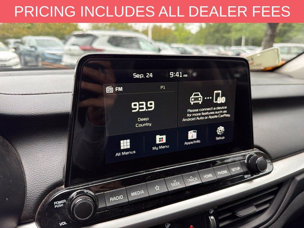 Used 2021 Kia Forte LXS FWD image 11