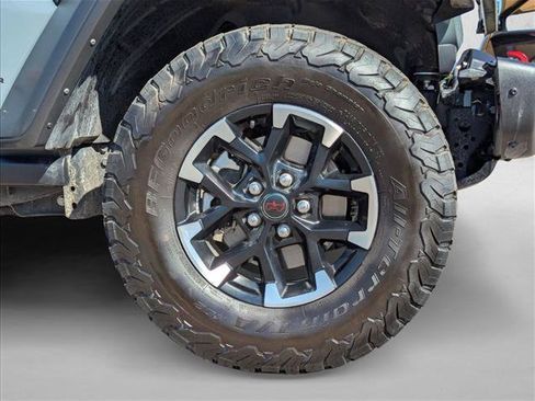 Used 2024 Jeep Wrangler Unlimited Rubicon w/ Capability Package AWD/4WD image 23