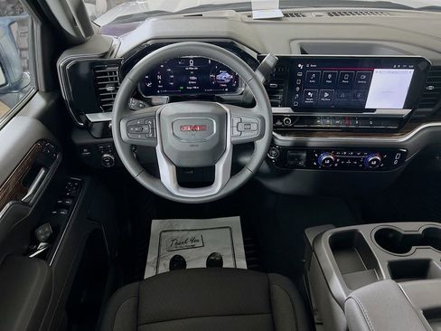New 2026 GMC Sierra 1500 Elevation w/ X31 Off-Road Package AWD/4WD image 16