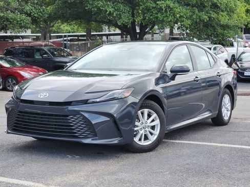 Certified 2025 Toyota Camry LE w/ Convenience Package image 1