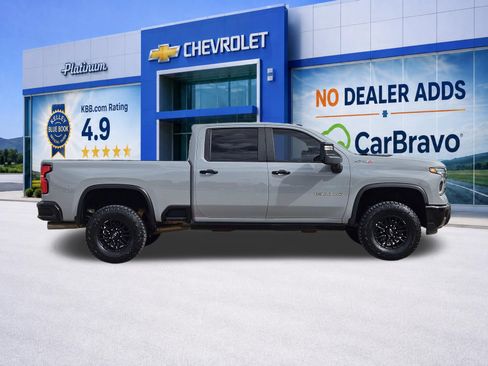 Certified 2025 Chevrolet Silverado 2500 ZR2 w/ Technology Package AWD/4WD image 7