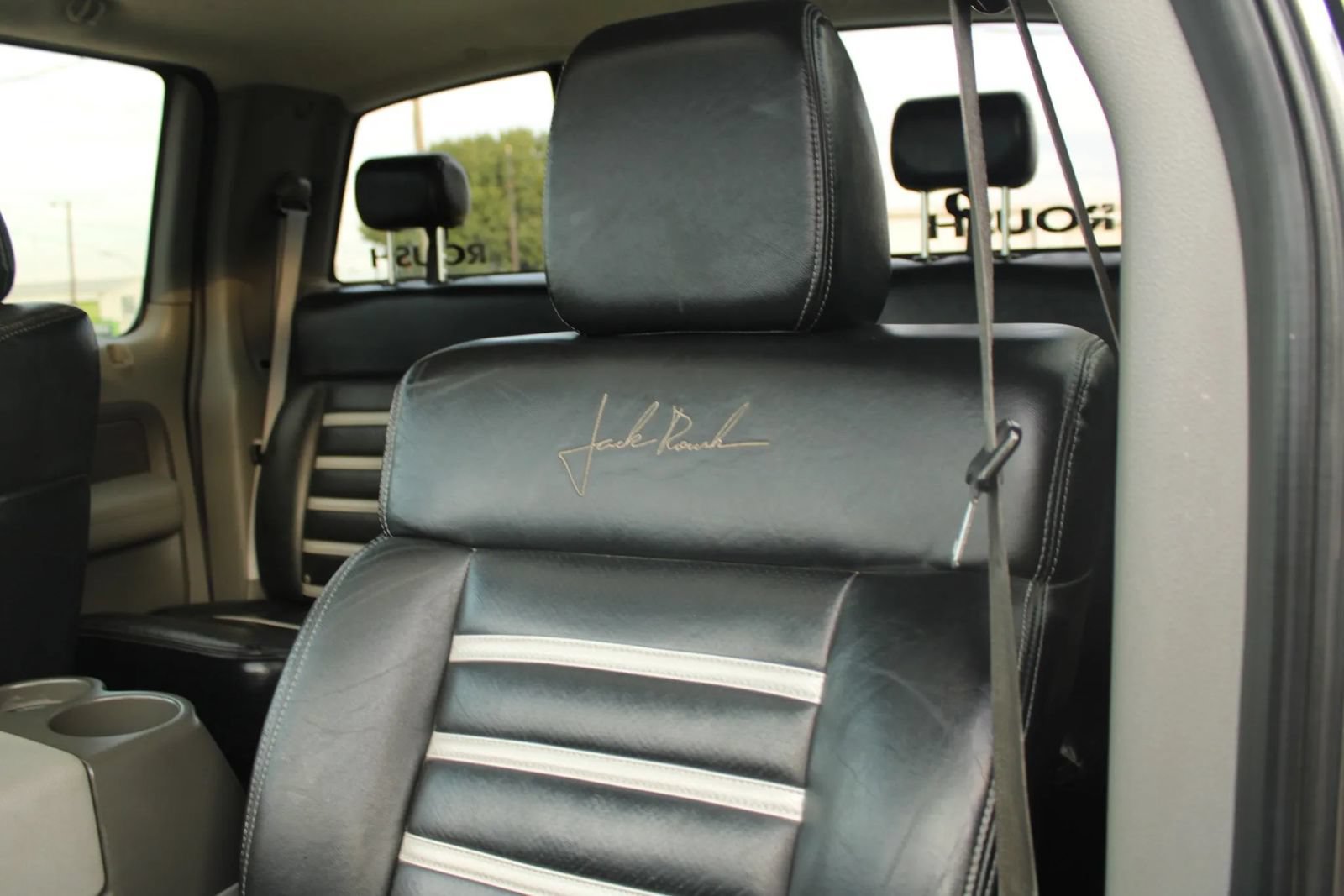 Used 2004 Ford F150 Lariat RWD image 19
