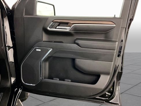 Certified 2023 Chevrolet Silverado 1500 LT Trail Boss w/ Convenience Package II AWD/4WD image 22