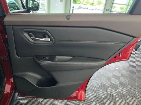Used 2023 Nissan Rogue SL w/ SL Premium Package AWD/4WD image 37