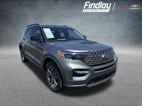 Used 2023 Ford Explorer XLT w/ Equipment Group 202A RWD image 1