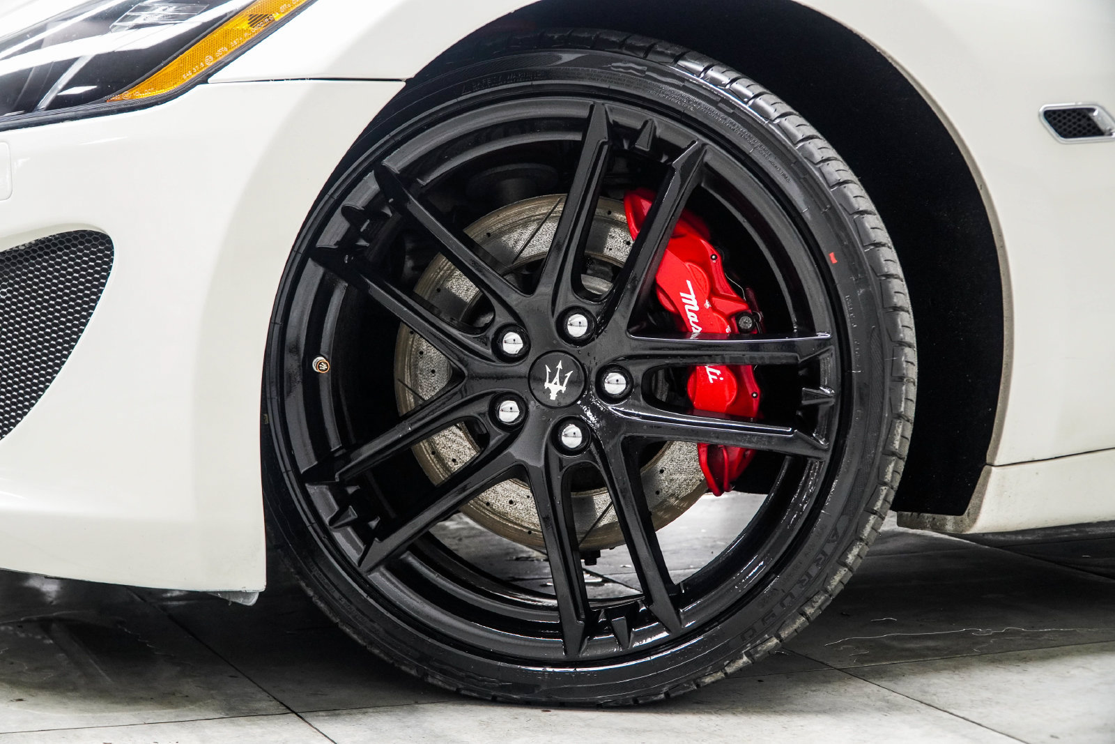 Used 2017 Maserati GranTurismo Sport RWD image 6