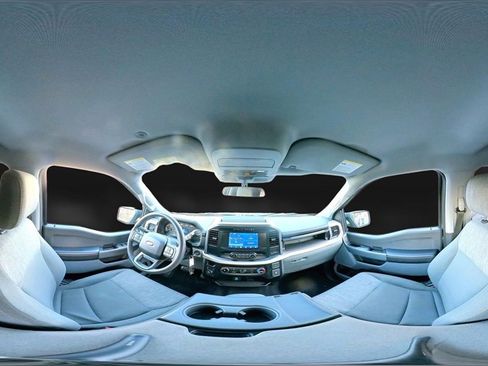 Used 2023 Ford F150 XLT image 32