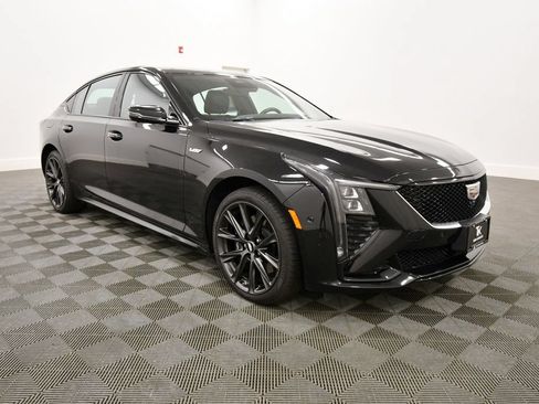 Used 2025 Cadillac CT5 V w/ Technology Package AWD/4WD image 10