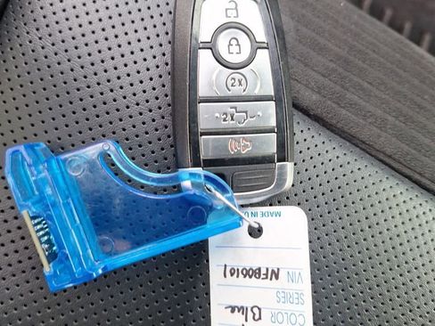 Used 2022 Ford F150 Raptor w/ Equipment Group 801A High image 31