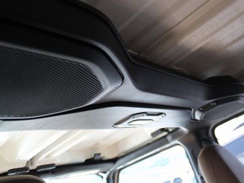 Used 2022 Jeep Wrangler Unlimited Sahara w/ Cold Weather Group image 26