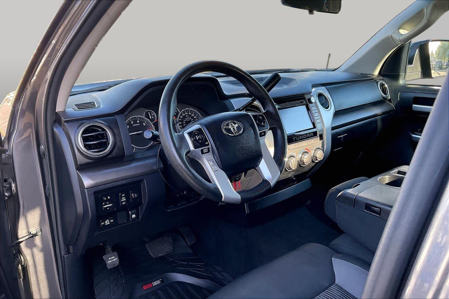 Used 2017 Toyota Tundra SR5 w/ TRD Off Road Package AWD/4WD image 16