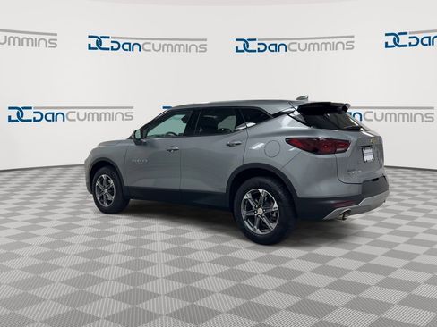 Used 2025 Chevrolet Blazer LT AWD/4WD image 6