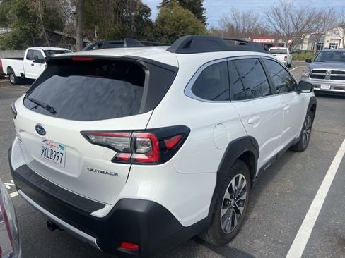 Used 2024 Subaru Outback Limited image 7