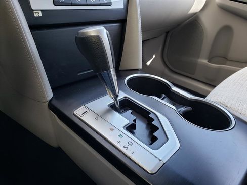 Used 2014 Toyota Camry LE FWD image 24