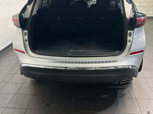 Used 2019 Nissan Murano S AWD/4WD image 10