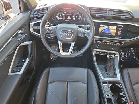 Used 2021 Audi Q3 2.0T Premium w/ Convenience Package image 15