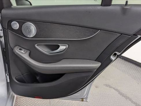 Used 2021 Mercedes-Benz C 300 Sedan image 21