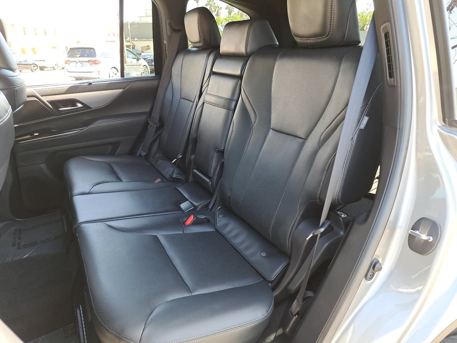 Used 2024 Lexus LX 600 F Sport AWD/4WD image 16